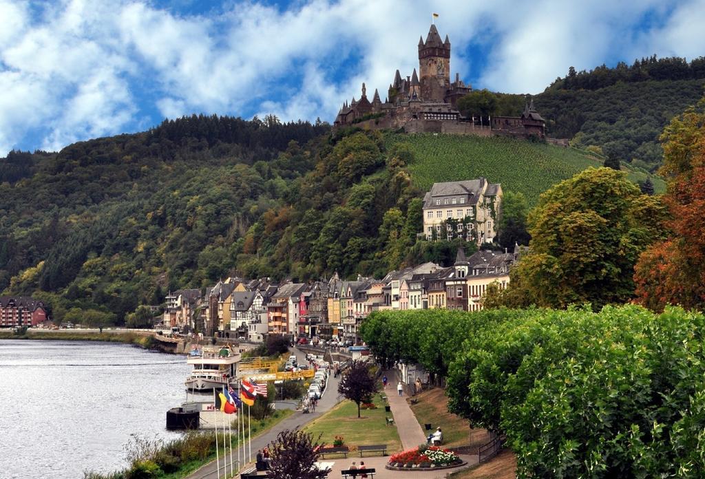 Haus Alte Rebe & Weisse Traube Appartamento Cochem Esterno foto
