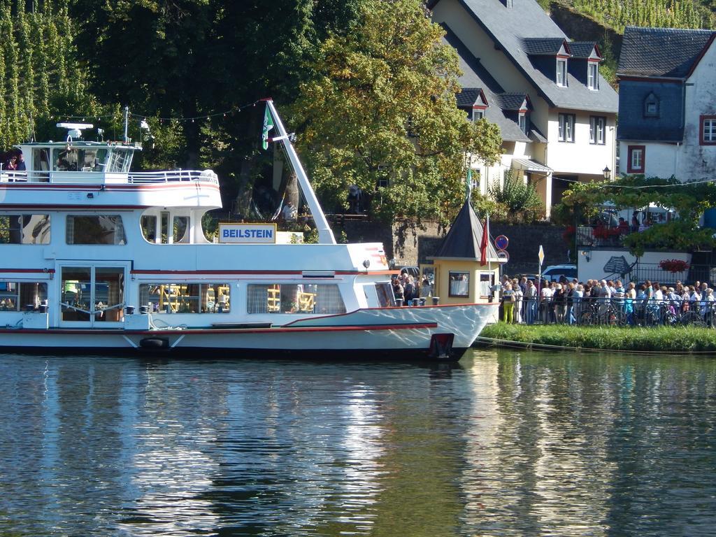 Haus Alte Rebe & Weisse Traube Appartamento Cochem Esterno foto