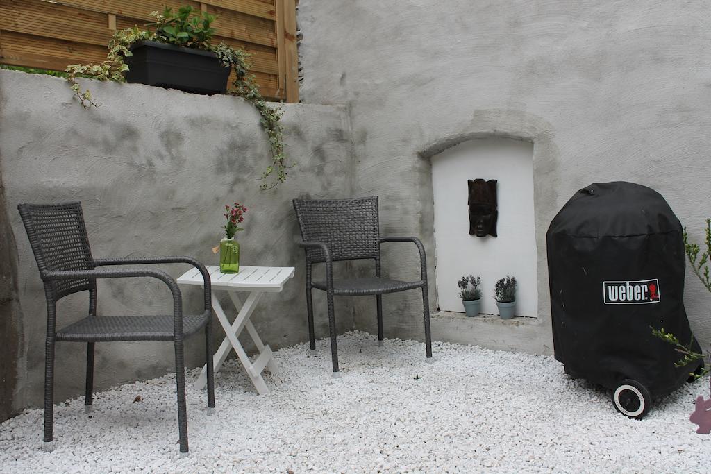 Haus Alte Rebe & Weisse Traube Appartamento Cochem Esterno foto