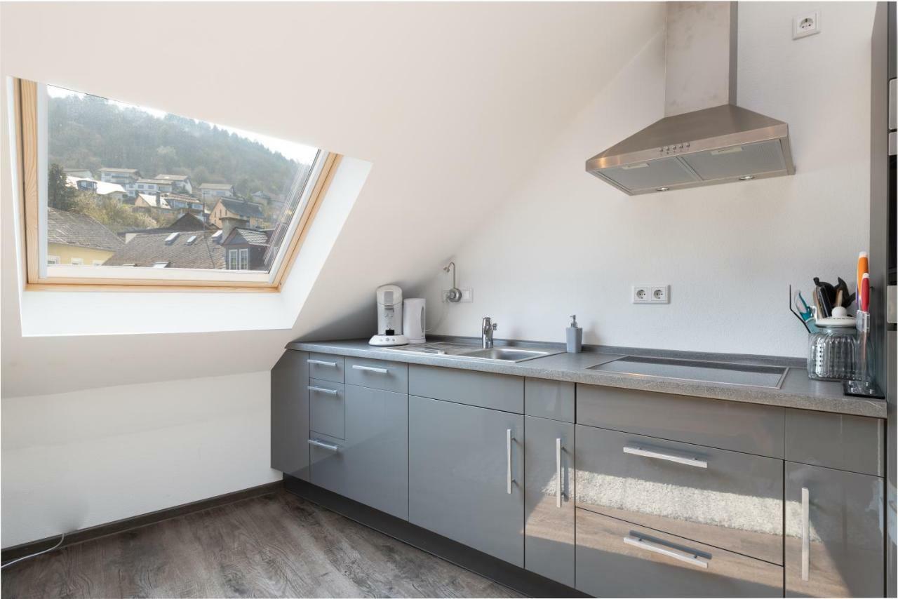 Haus Alte Rebe & Weisse Traube Appartamento Cochem Esterno foto