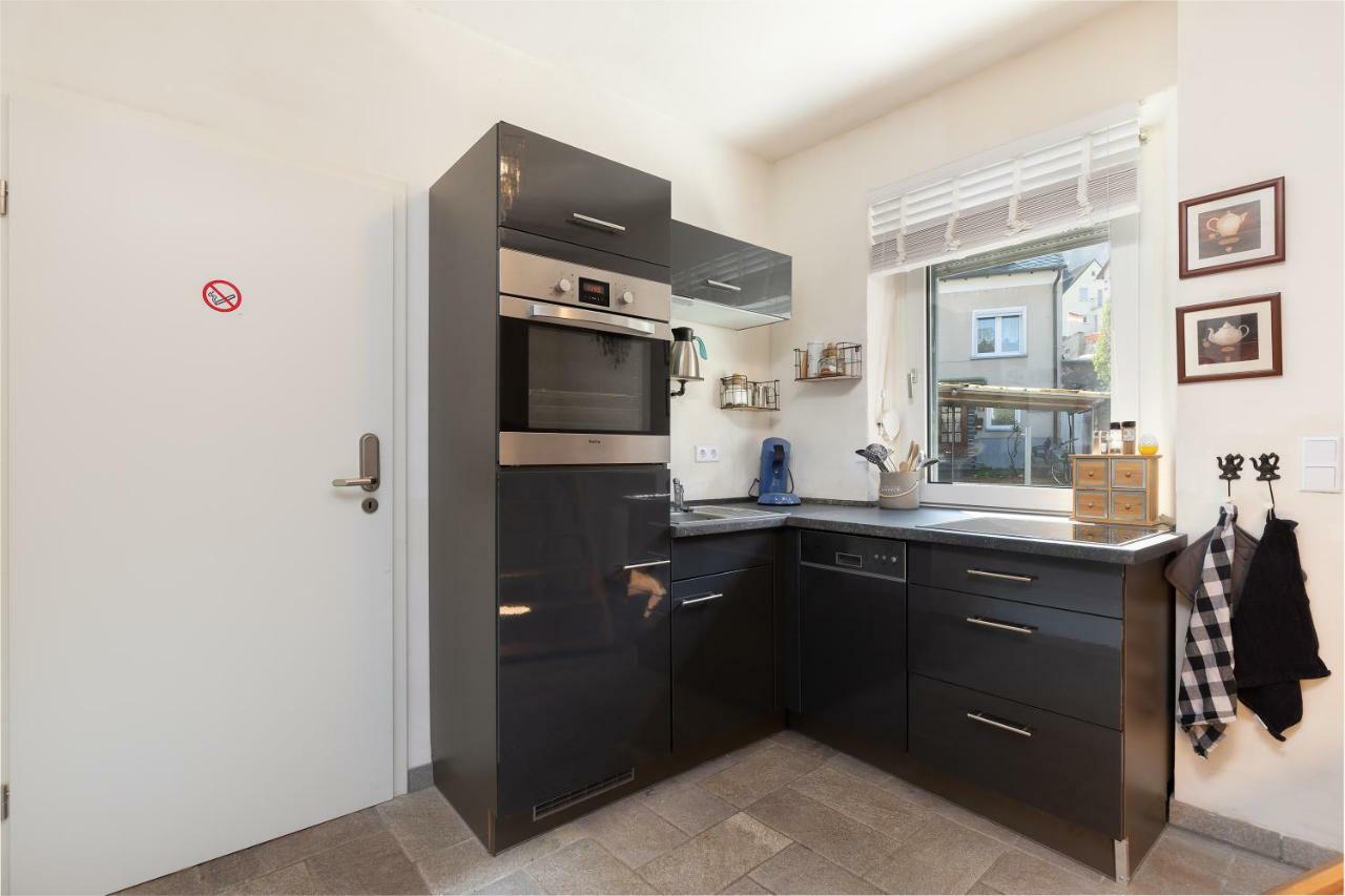 Haus Alte Rebe & Weisse Traube Appartamento Cochem Esterno foto