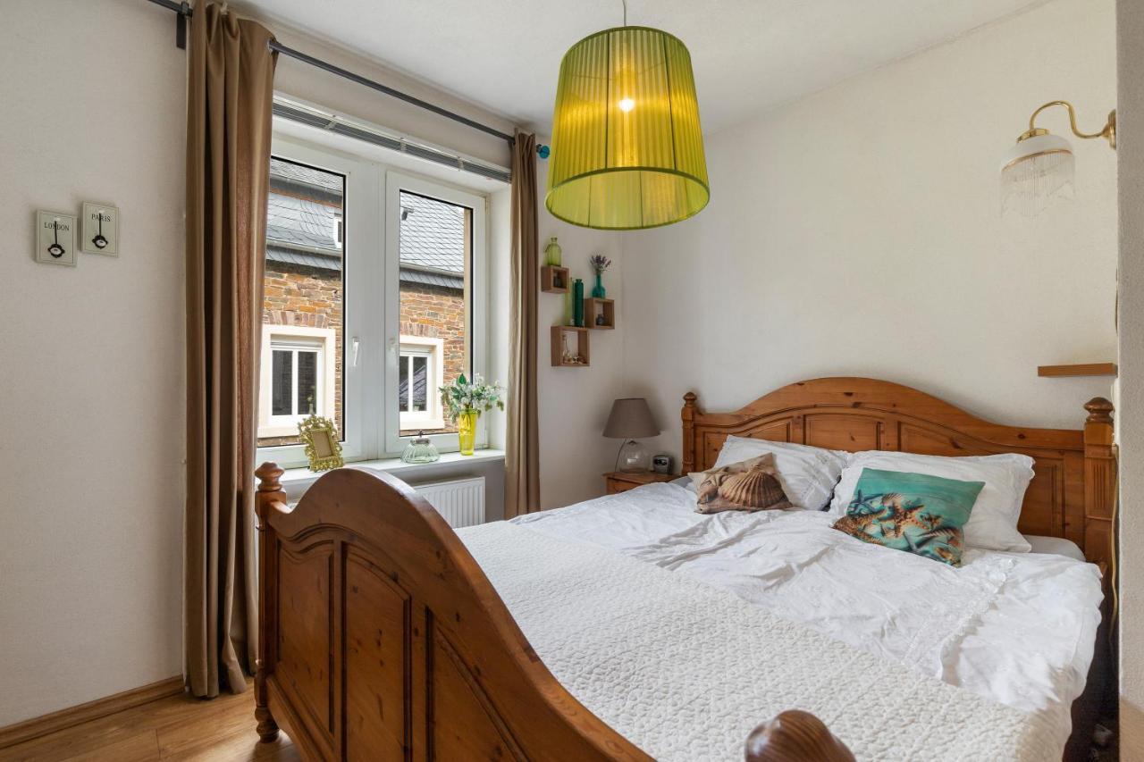 Haus Alte Rebe & Weisse Traube Appartamento Cochem Esterno foto